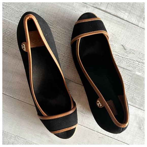 Tory Burch | Black Majorca Peep Toe Canvas Wedge | 9 - Picture 4 of 15